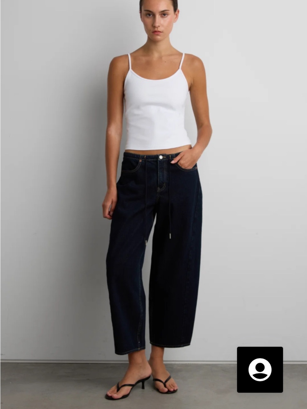 CROPPED MID-RISE BARREL LEG JEAN WITH DRAWSTRING